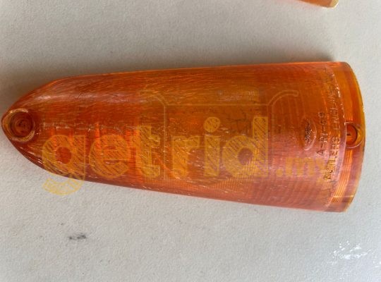 Ford Anglia 105e Rear Signal Lights