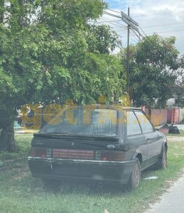 Ford Laser 6