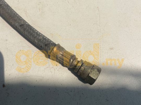 MGB Oil Hose – NOS – Gifting