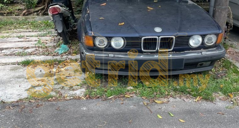 Abandoned – BMW E32