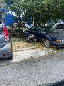 getrid.my BMW e32