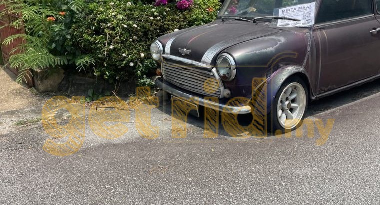 Classic Mini – Abandoned