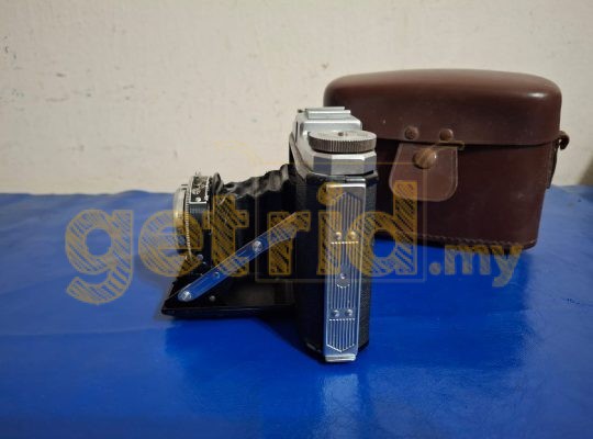 Zeiss Ikon Nettar Camera Circa 1950s