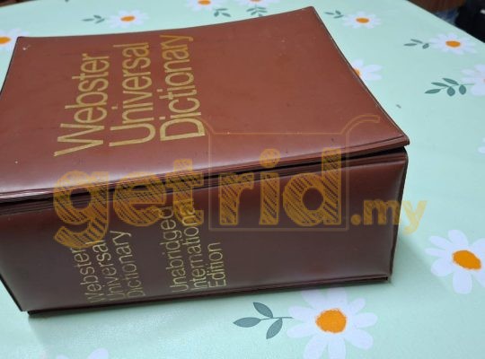 Webster Universal Dictionary 1968