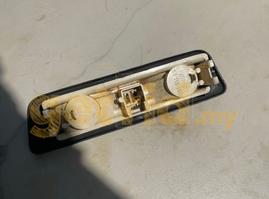 Fiat 124 – Number Plate Light