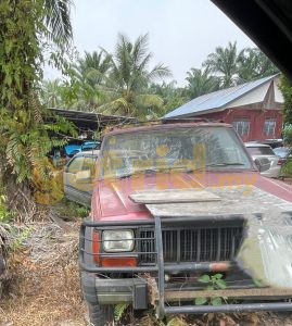 Cherokee Jeep