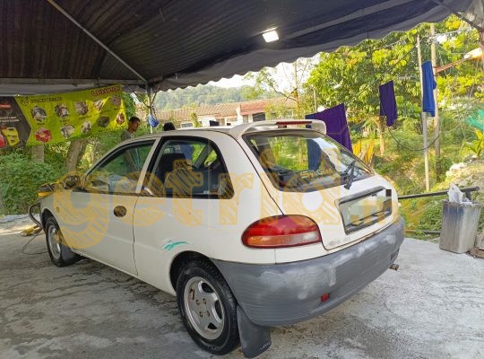 1998 Proton Satria 1.3 GLI manual injection