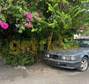 E32 BMW