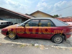 Mazda Astina 323