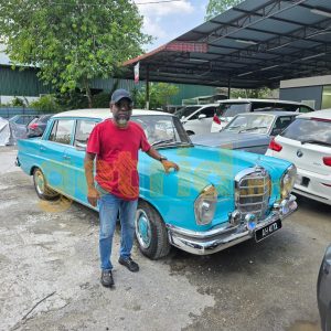 Mercedes Benz W111