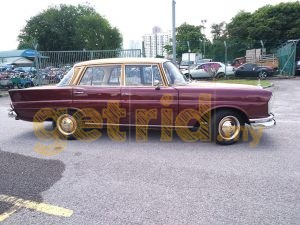 Mercedes Benz W111