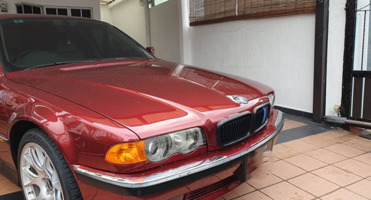 Temptation on Four Wheels: A 1996 BMW E38 740i V8 in Showroom Glory