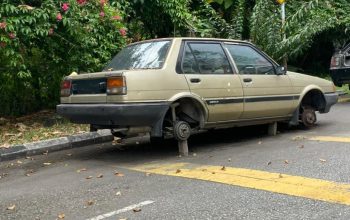 Dulu Hari Hari Hero: The 1980s Toyota Corolla LE
