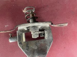 Alfa Romeo 105 – Front Bonnet Lock Mechanism