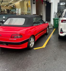 Peugeot 306