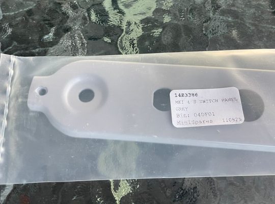 Mini MK1 – Main Switch Panel