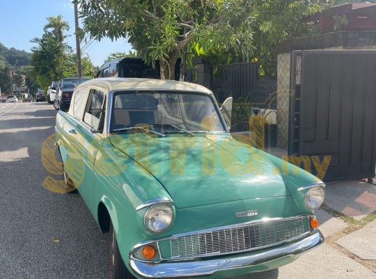 A Charming Classic – The 1964 Ford Anglia 105E