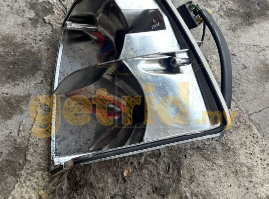Volvo 240 front Indicator Housing