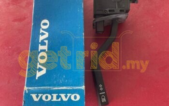 Volvo Turn Signal – NOS