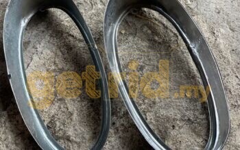 Volvo 122 – Rear Tail Lamp Surround