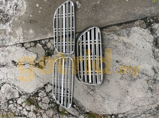 Volvo 122 Amazon Grille