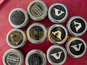 Original Volvo Center Wheel Caps