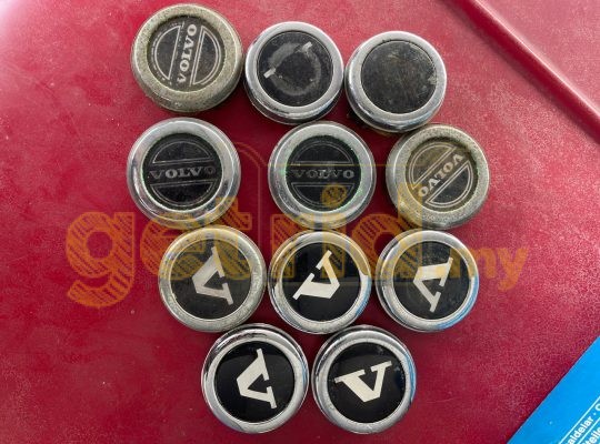 Original Volvo Center Wheel Caps