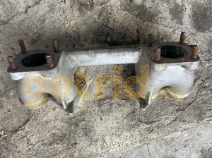 Volvo Twin Carb Manifold