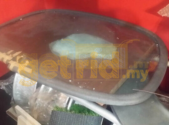 Jaguar E Type – Rear Hatch Windscreen