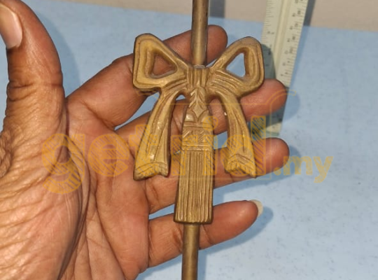 Vintage bow taper bronze candle holder