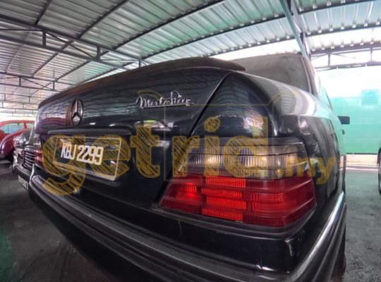 Mercedes Benz w124 Masterpiece