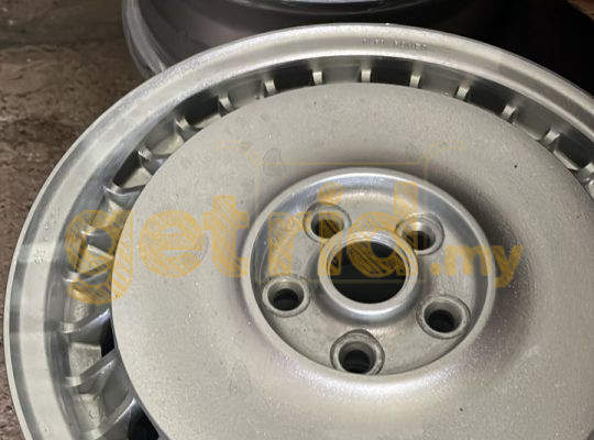 Classic Alfa Romeo Rims